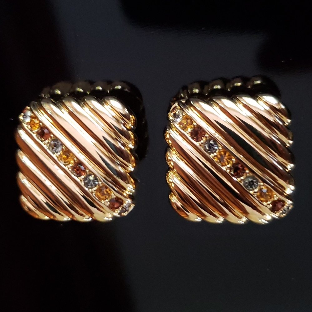 VTG Joan Rivers gold dipped ear clips, multicolor rhinestones - Picture 3 of 9